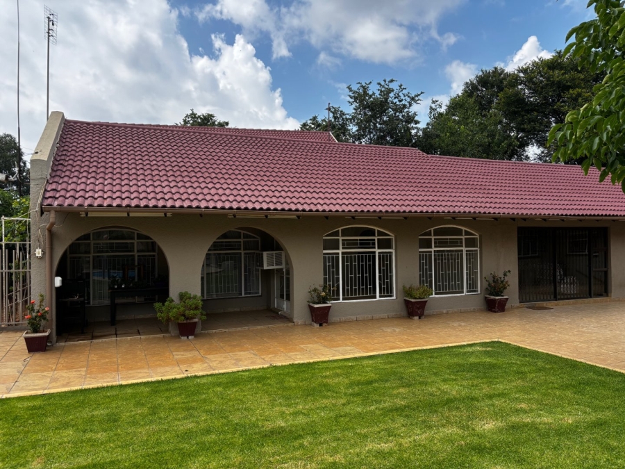 3 Bedroom Property for Sale in Neserhof North West